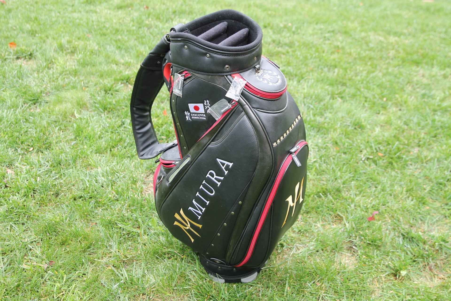 New Miura Golf 2012 Limited Edition Tour Bag